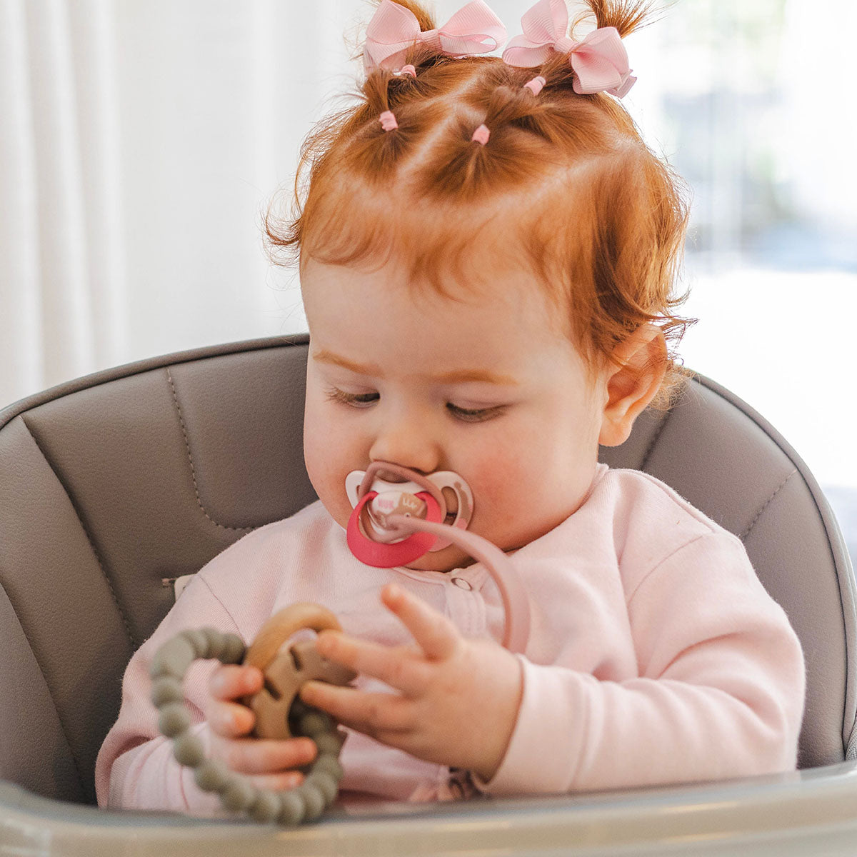 Back to Nature Silicone Teether Leaf