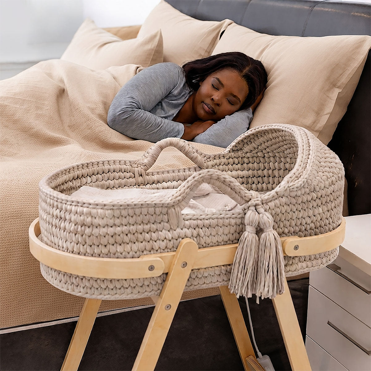 Snuggletime Woven Crochet Moses Basket with Wooden Rocking Stand